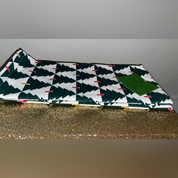 New! Kate Spade Holiday Tree Printed Kitchen Towels-Set of Two- 17”x28”🌲 - Picture 3 of 9